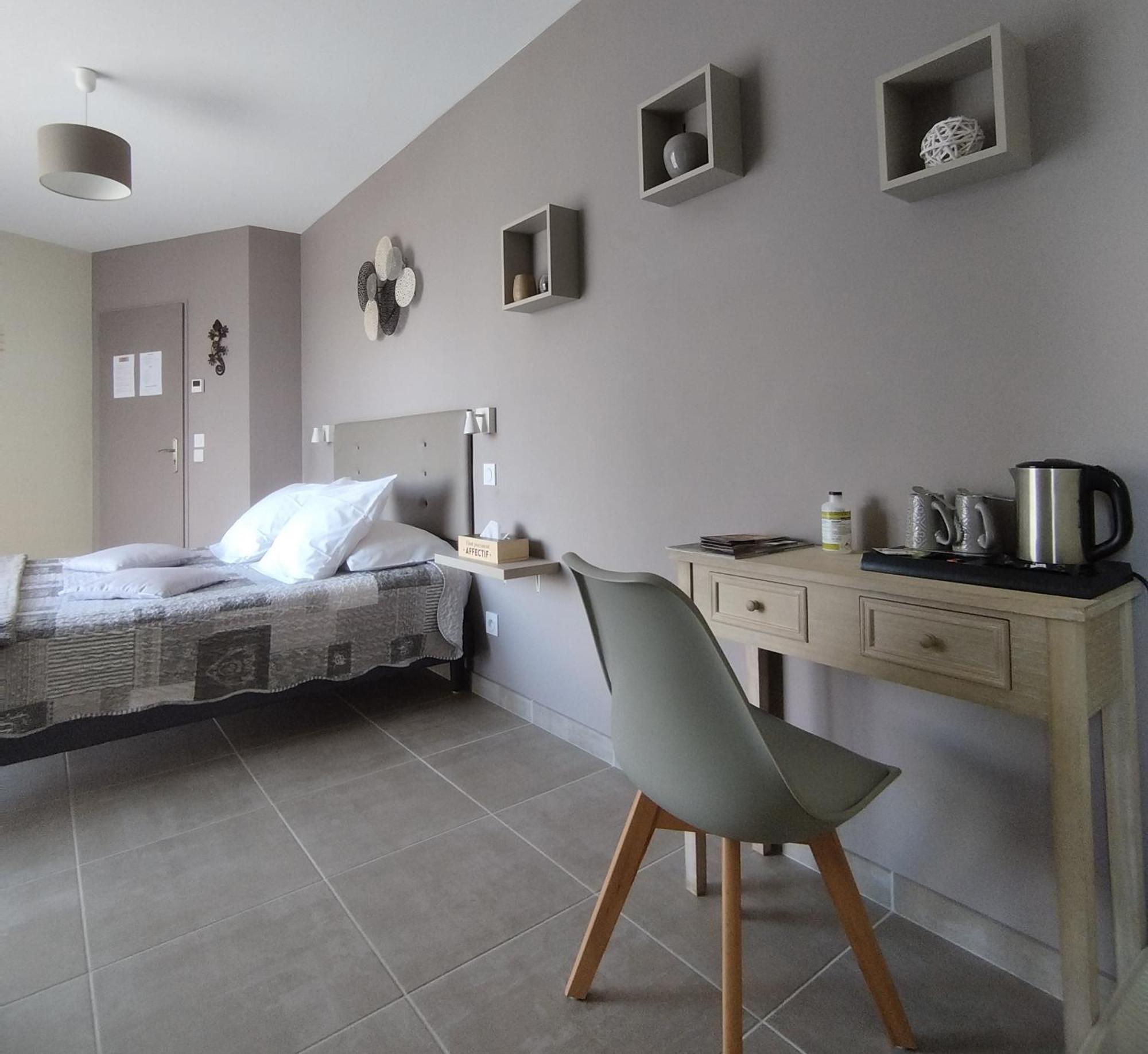 La Sarlamandre, Chambres Et Table D'Hotes Marcillac-Saint-Quentin Zewnętrze zdjęcie