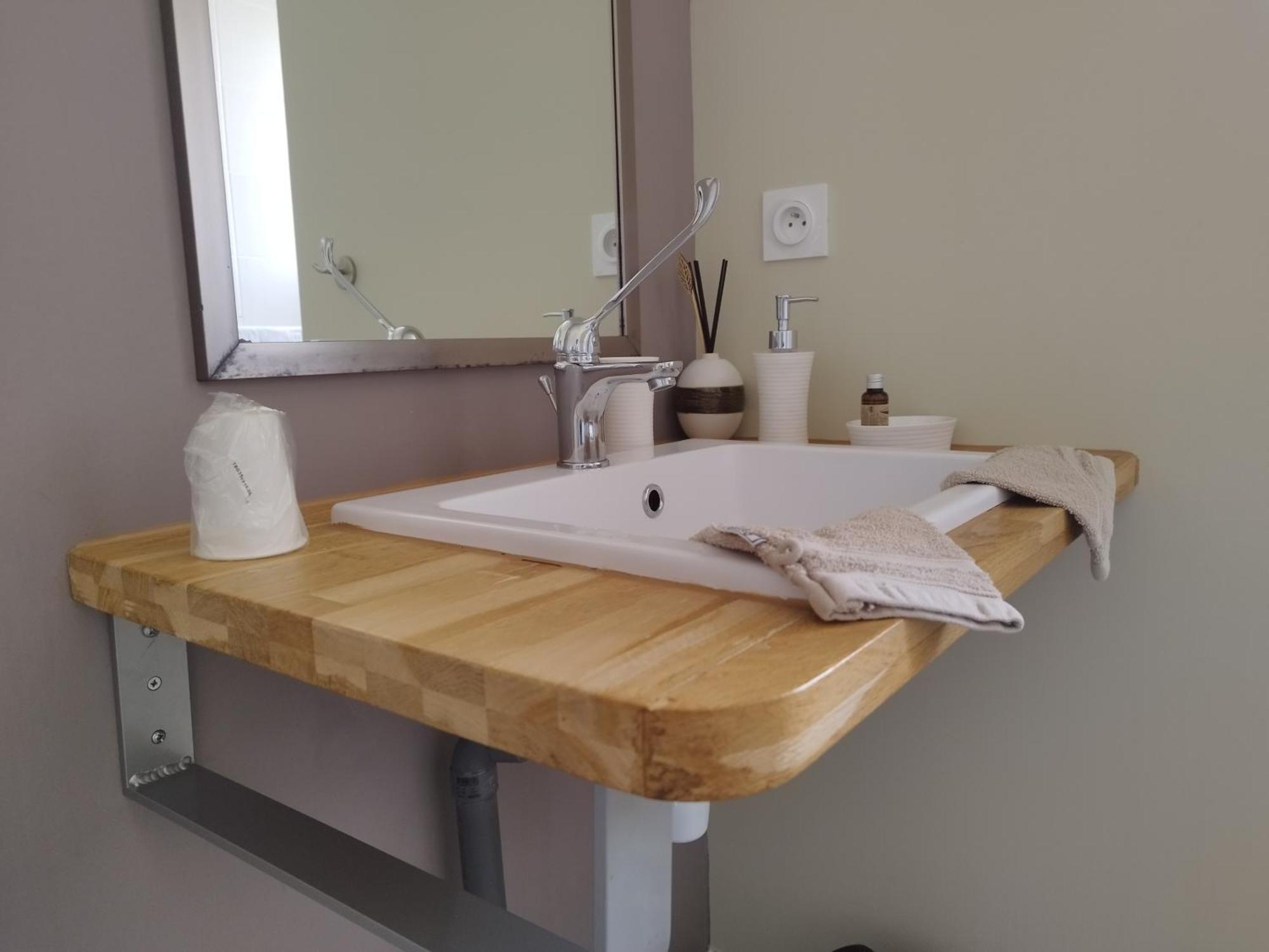 La Sarlamandre, Chambres Et Table D'Hotes Marcillac-Saint-Quentin Zewnętrze zdjęcie