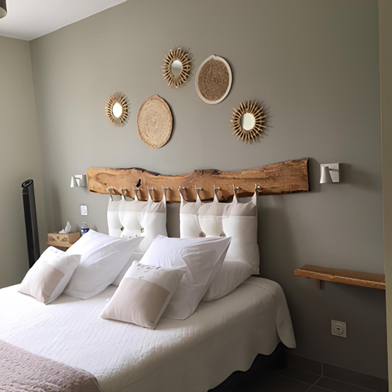 La Sarlamandre, Chambres Et Table D'Hotes Marcillac-Saint-Quentin Zewnętrze zdjęcie